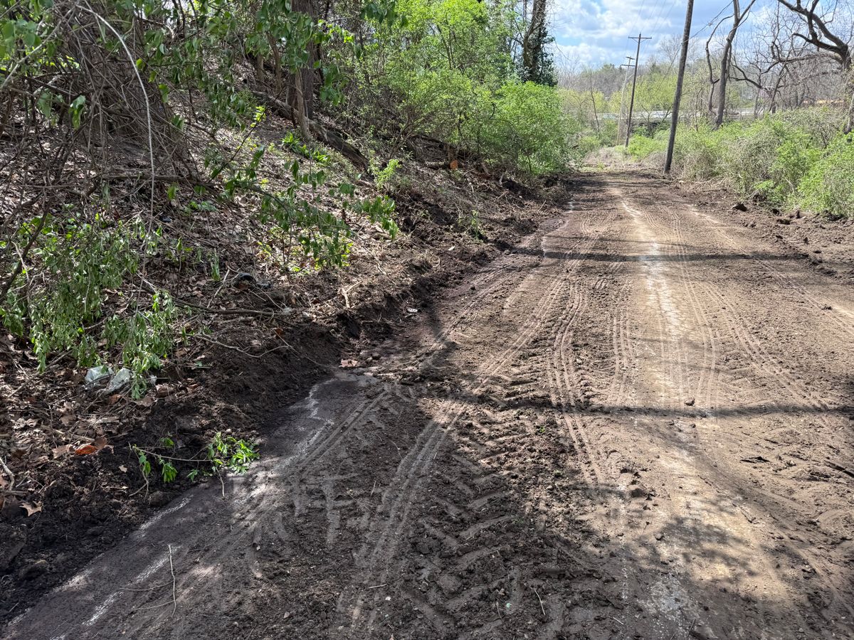Gravel Road Grading for A1 Bush Hogging & Lawn Service in Columbus, OH