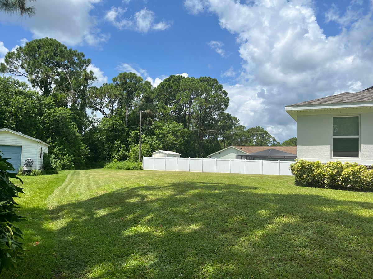 Lawn Maintenance for Space Coast Property Maintenance and Management LLC in Melbourne, FL
