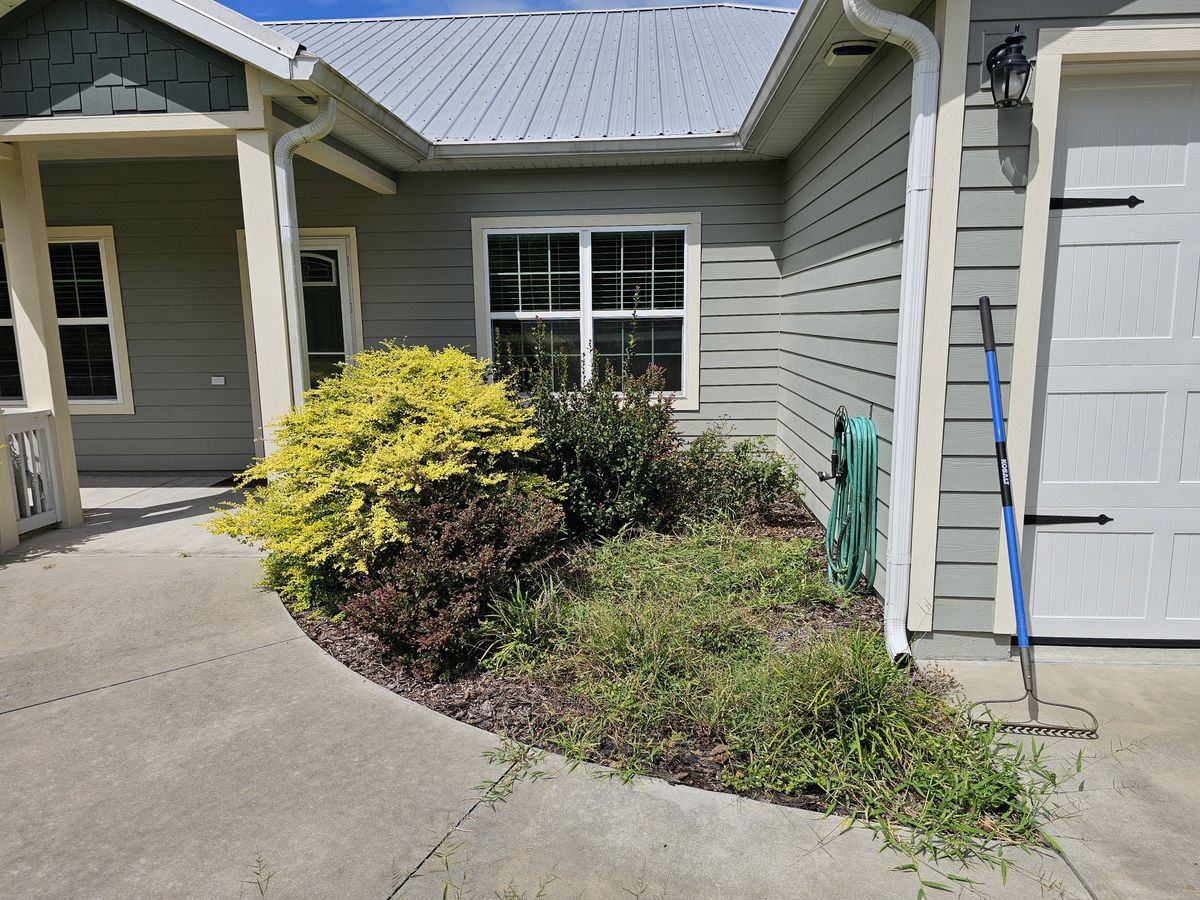 Mulch Installation for Deeper Roots Landscape in High Springs, FL