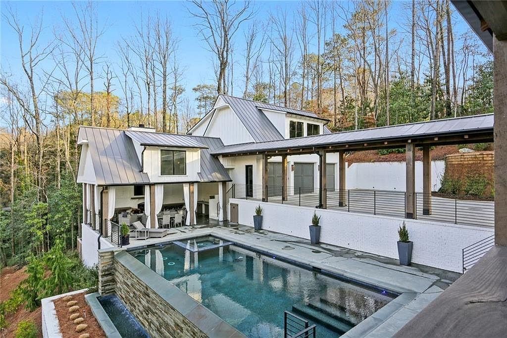 Pools for Samuels Construction in Conroe, TX