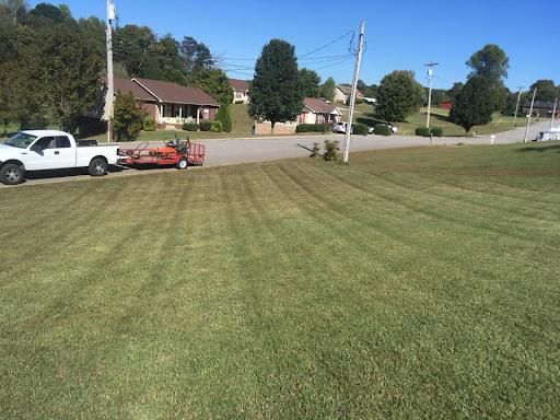 Mowing for Fescue 911 in Ashland City, TN