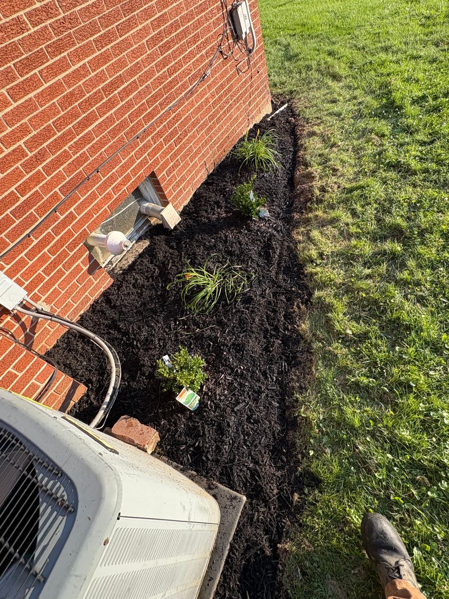 Mulch Installation for Cam Yardz in Washington, PA