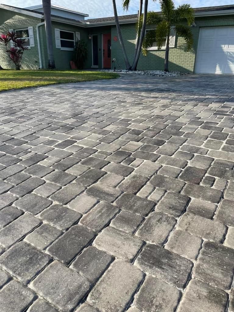 Pavers for Team Tolson Landscape in Tampa Bay, FL