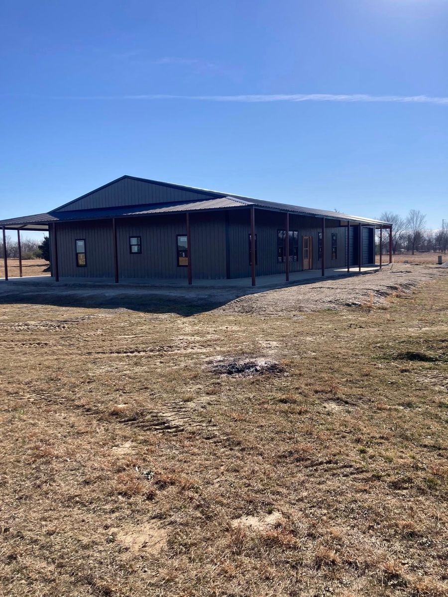 Barndos for Integrity Construction & Erecting in Muskogee, OK