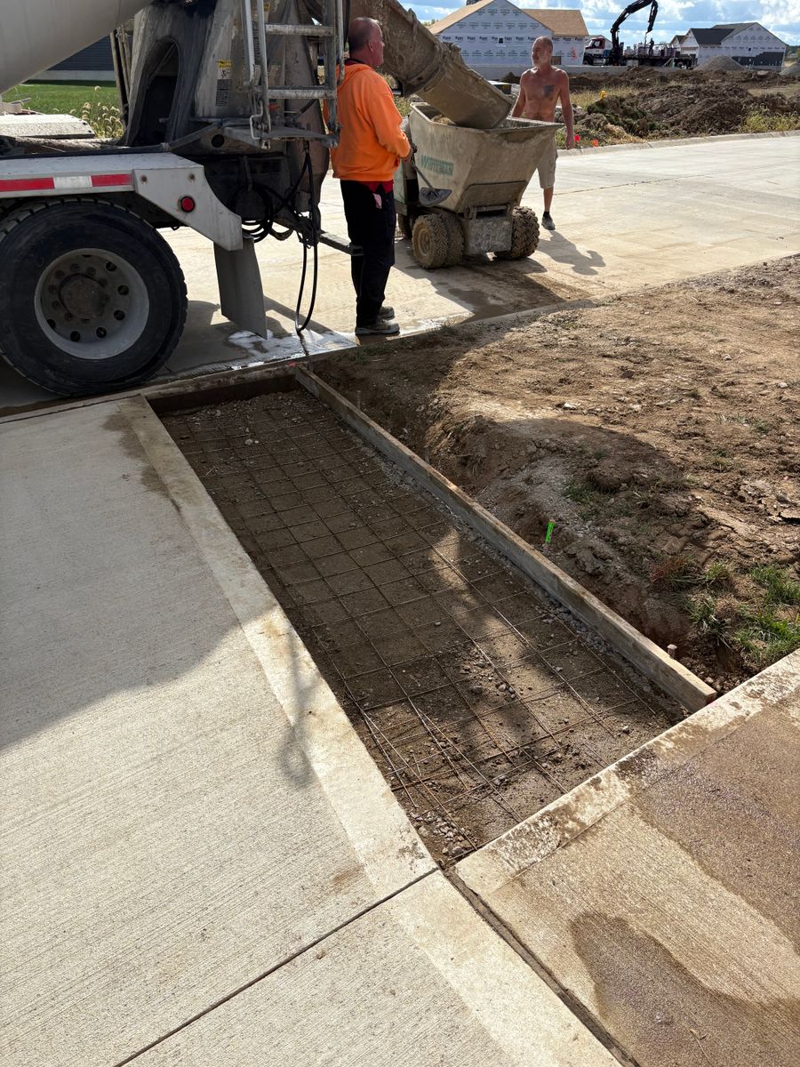 Patio Design & Installation for Concrete Pros, LLC in Lorain, OH