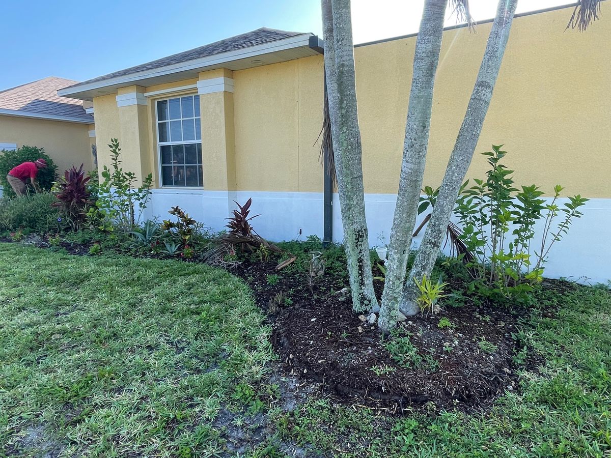 Mulch and rocks installation for BH Lawn and Landscape in Fort Myers, FL