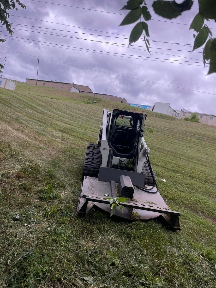 Fall Clean Up for Kehl Lawn and Landscape in Athens, OH