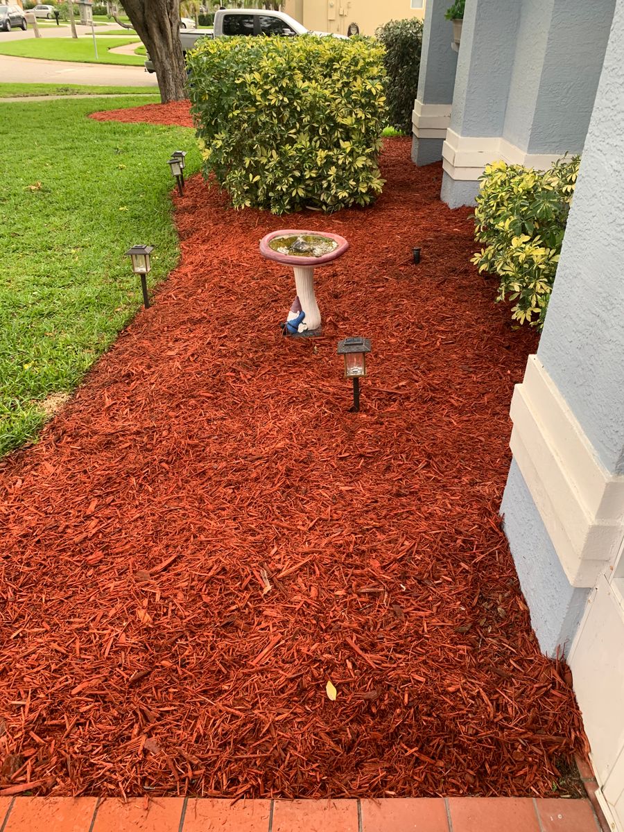 Landscaping & Outdoor Design for Space Coast Property Maintenance and Management LLC in Melbourne, FL