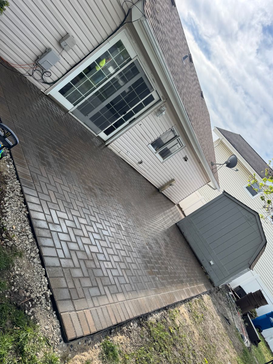 Patio Design & Construction for R&L Deluxe Landscaping in Hanover Park, IL