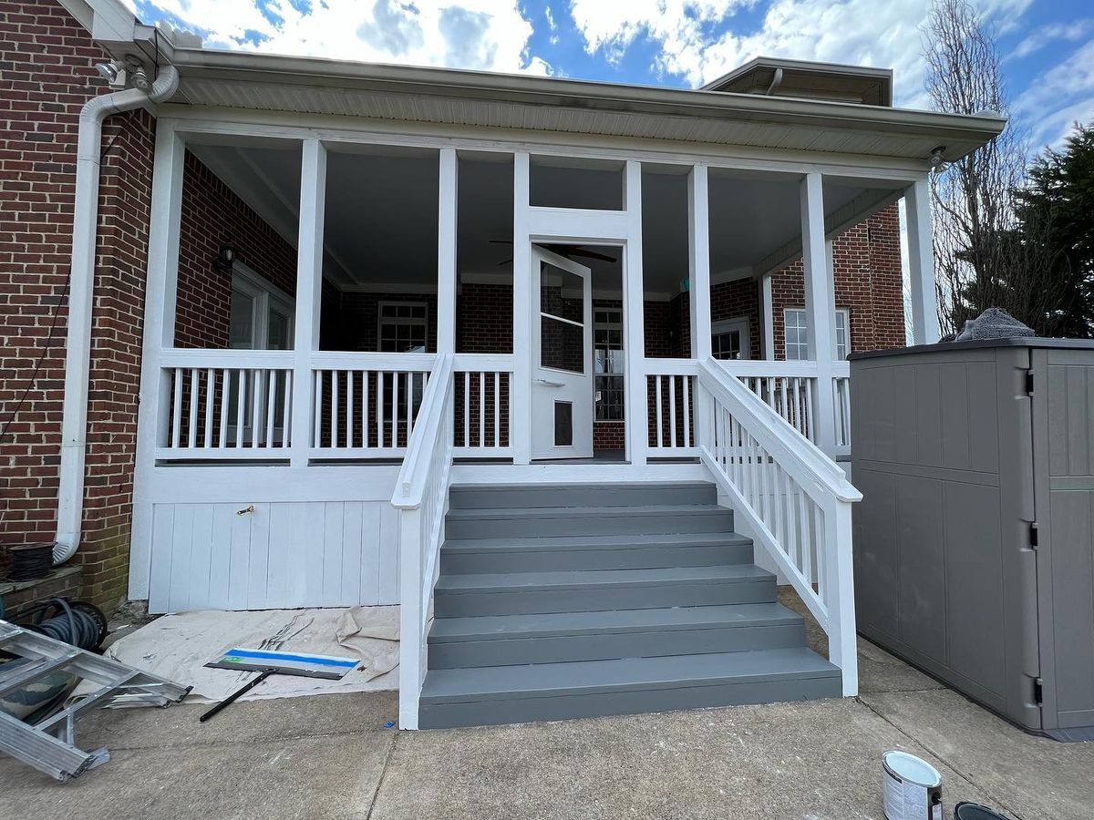 Staining for Elite Painting LLC in Nashville, TN