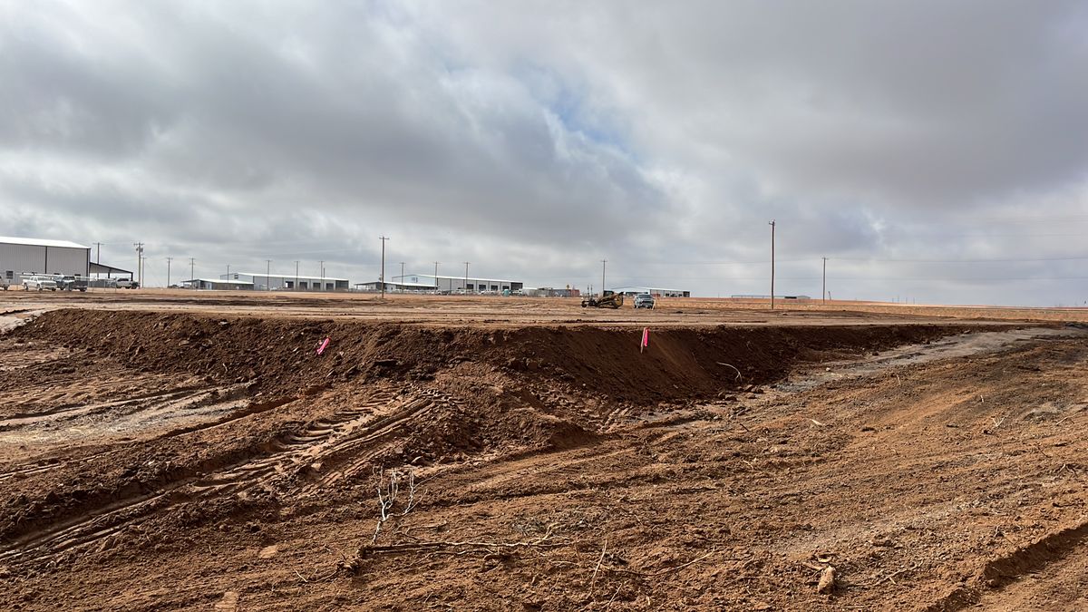 House Pads for DF Diamond Construction in Seminole, TX