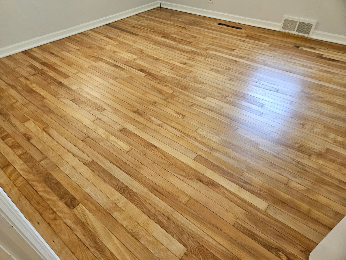 Refinish Old Hardwood for AVance Flooring in Bridgman, MI