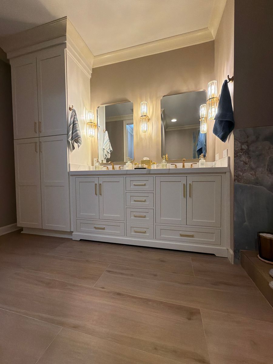 Built In Closets for Wise Remodeling CO in Kennesaw, GA