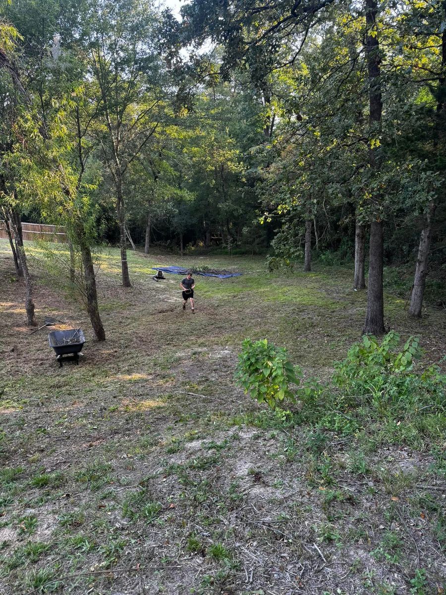 Fall Clean Up for Keener's Lawn and Landscape LLC in Quitman, TX