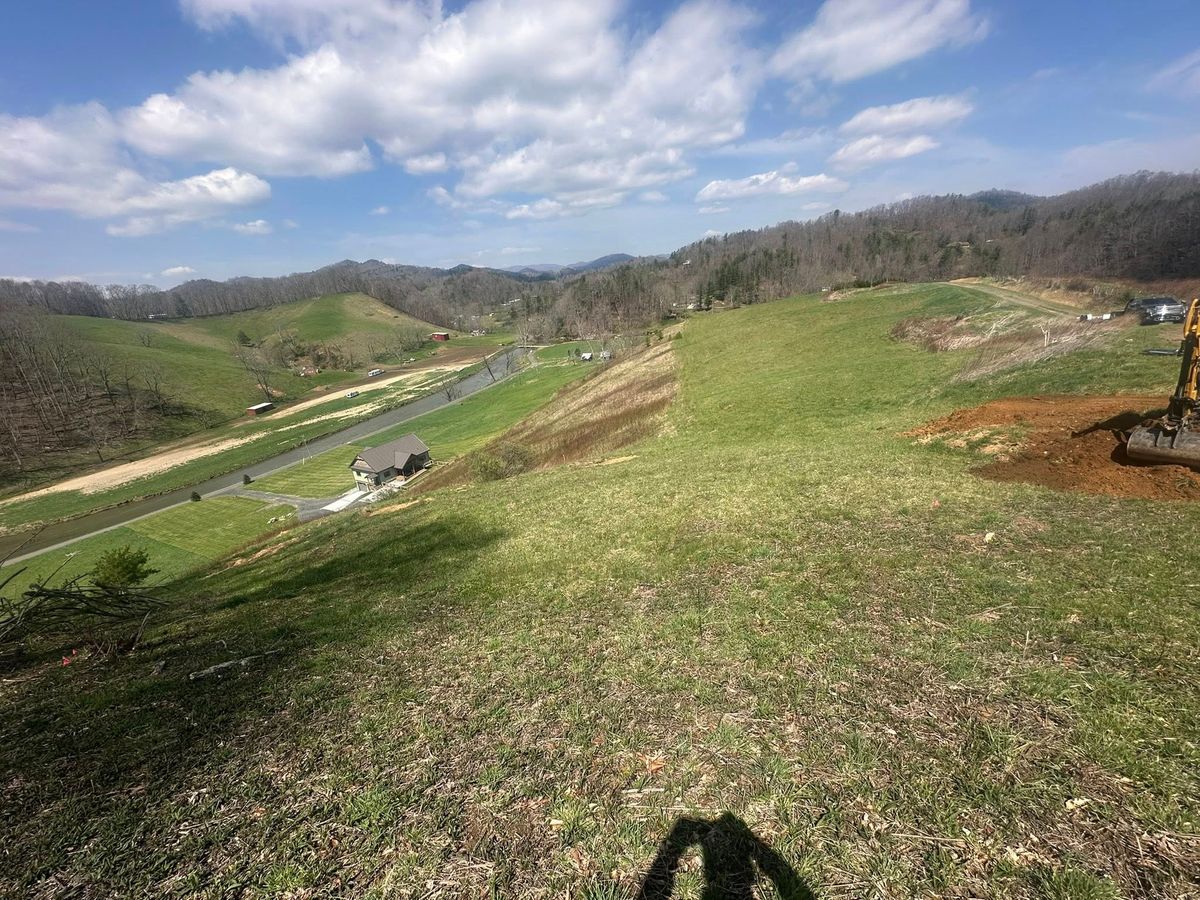 Lawn Maintenance for Trophy Ridge Grading & Hauling in Mountain City, TN