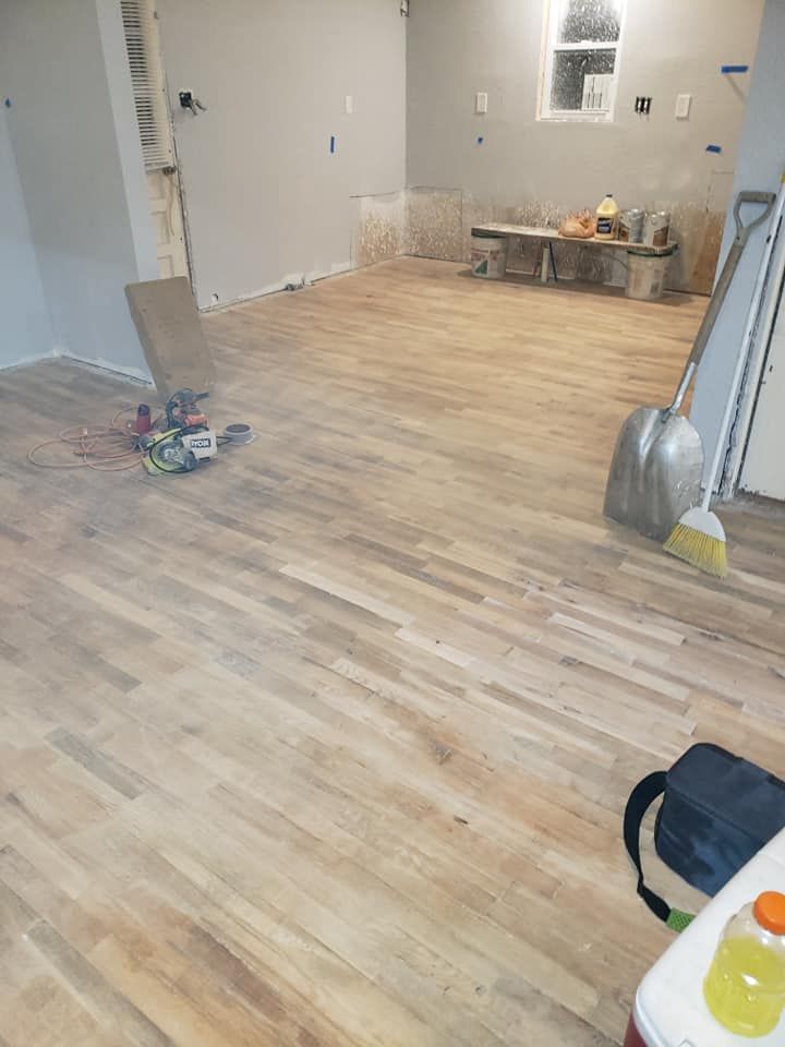 Flooring for Deck It OUT Handyman & Remodeling in Clinton, TN