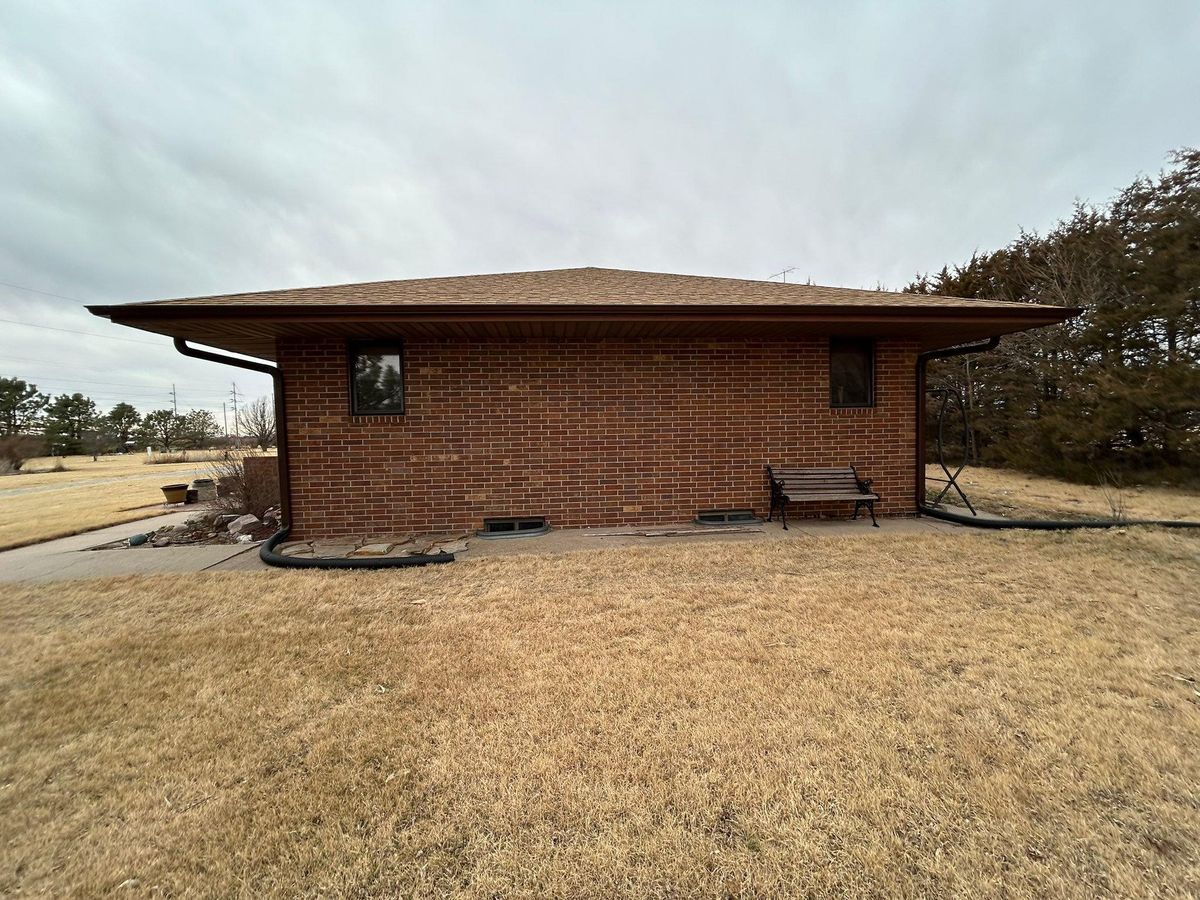 Residential Gutter Cleaning for The Gutter Man Seamless in Lexington, NE