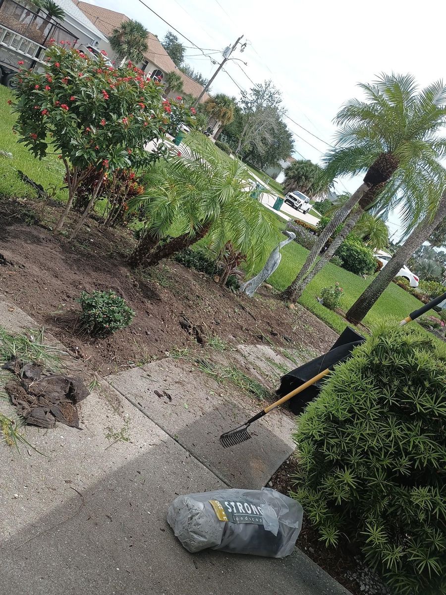 Flowerbed Installation and Maintenance for Unity Maintenance and More LLC in Englewood, FL