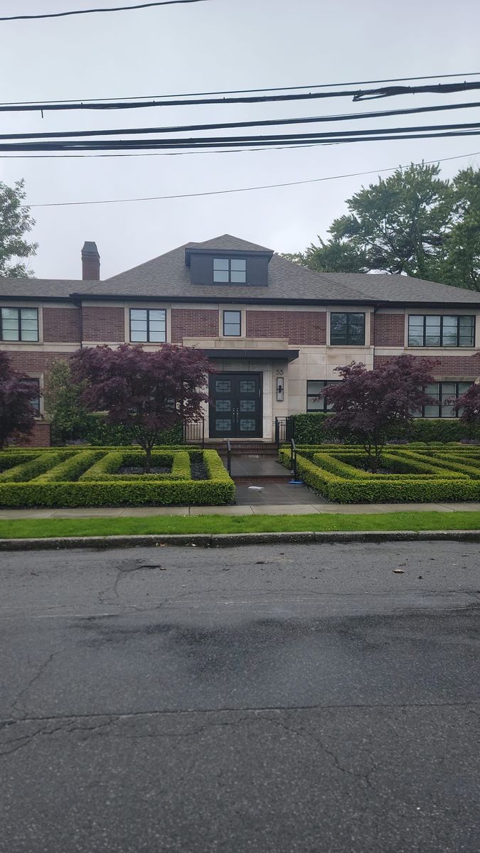 High End Residential Design & Install for Elegant Lawns & Landscaping in Inwood, NY