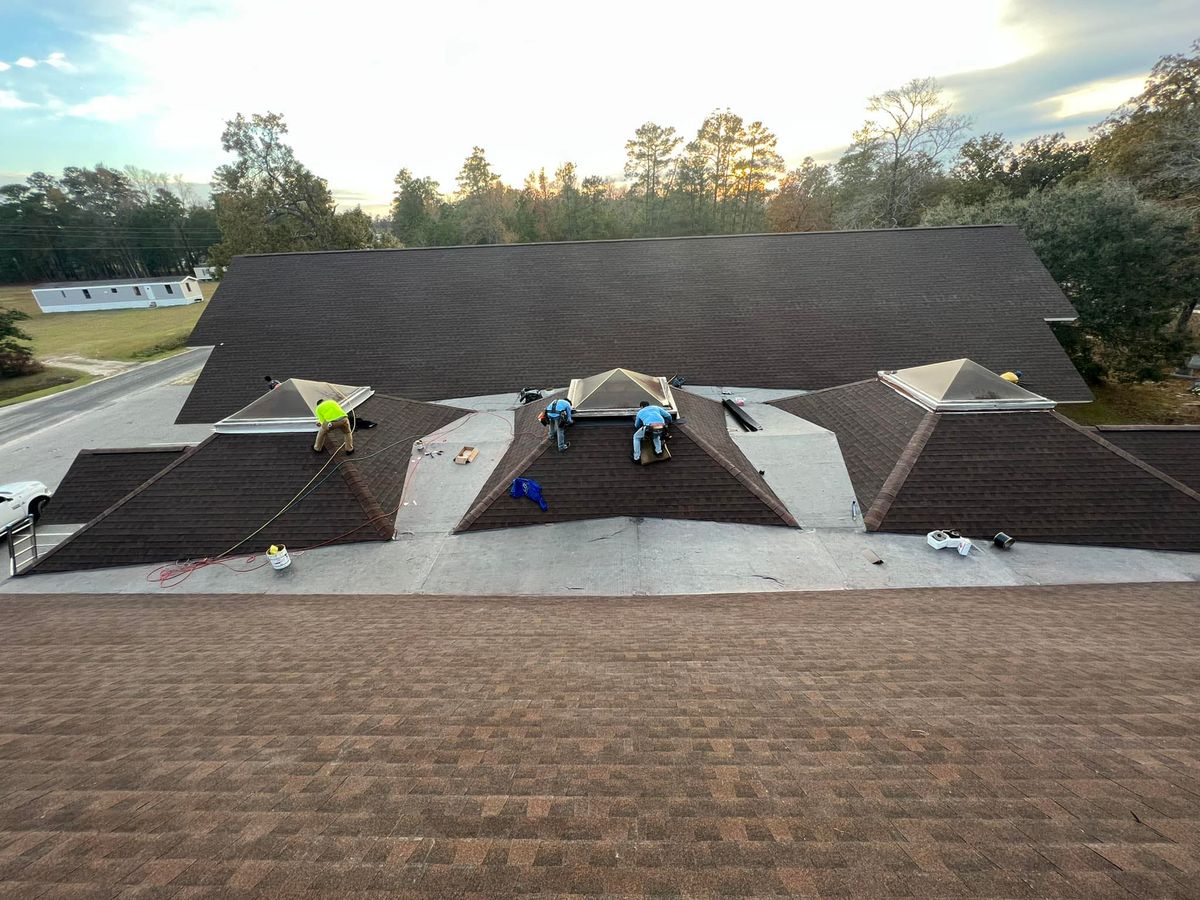 Roofing for Extreme Contractors  in Charlotte, North Carolina