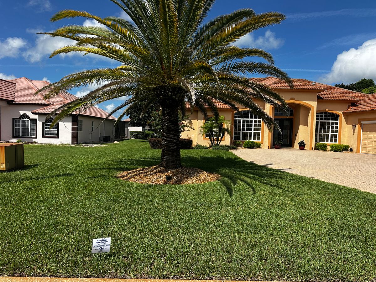 Lawn Spraying for Garrison Pest Control Inc in Spring Hill, FL