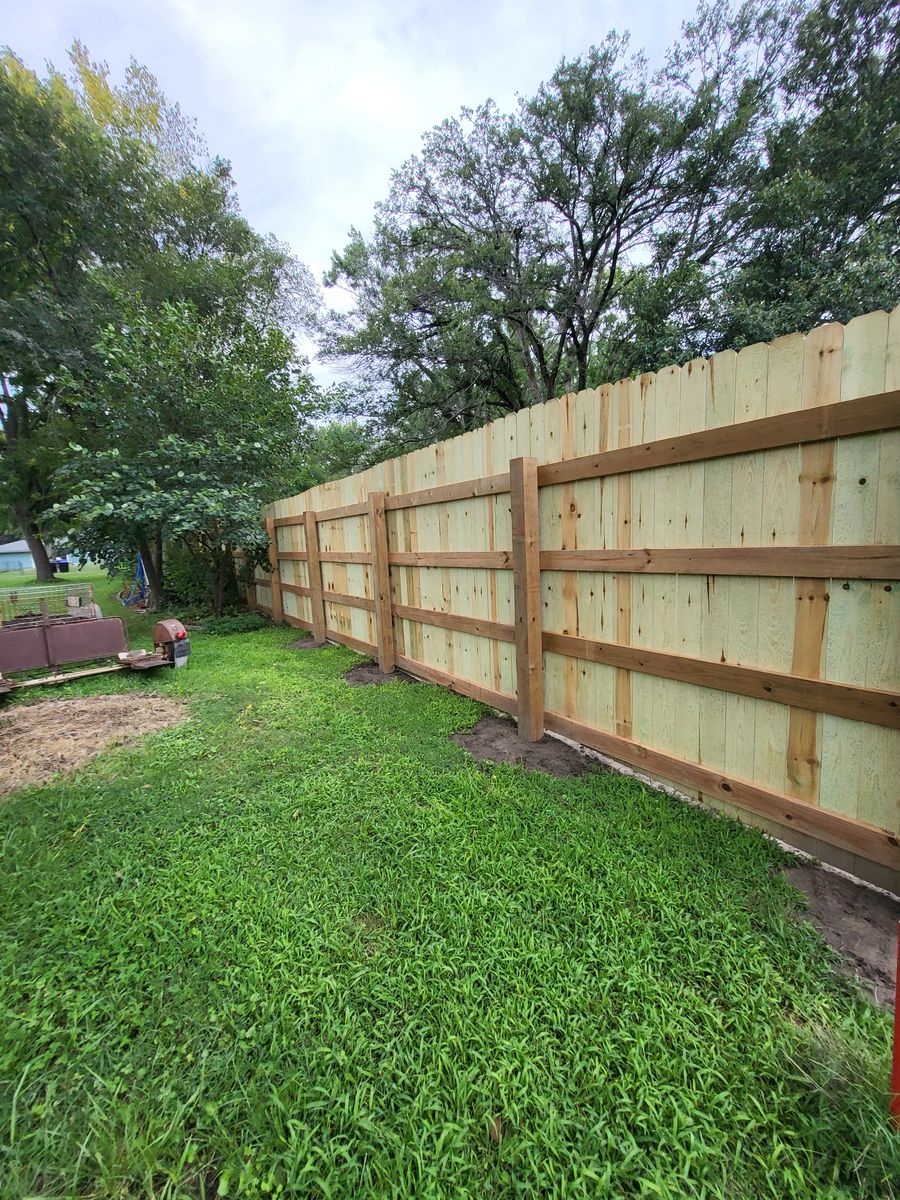 Fencing Repair & Installation for JOE'Z Carpentry & Remodeling in Saint Marys, KS