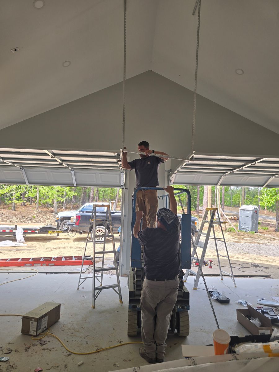 Garage Door Installation for MOORE adVANCEd Garage Door Installation in Moore County, NC
