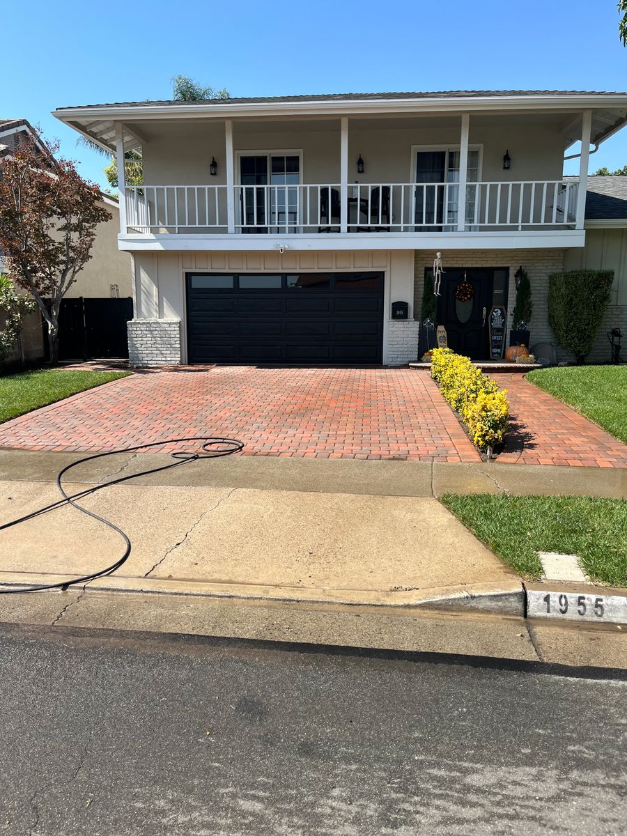 Driveway and Sidewalk Cleaning for Reliable Powerwash & Property Services in Norco, CA