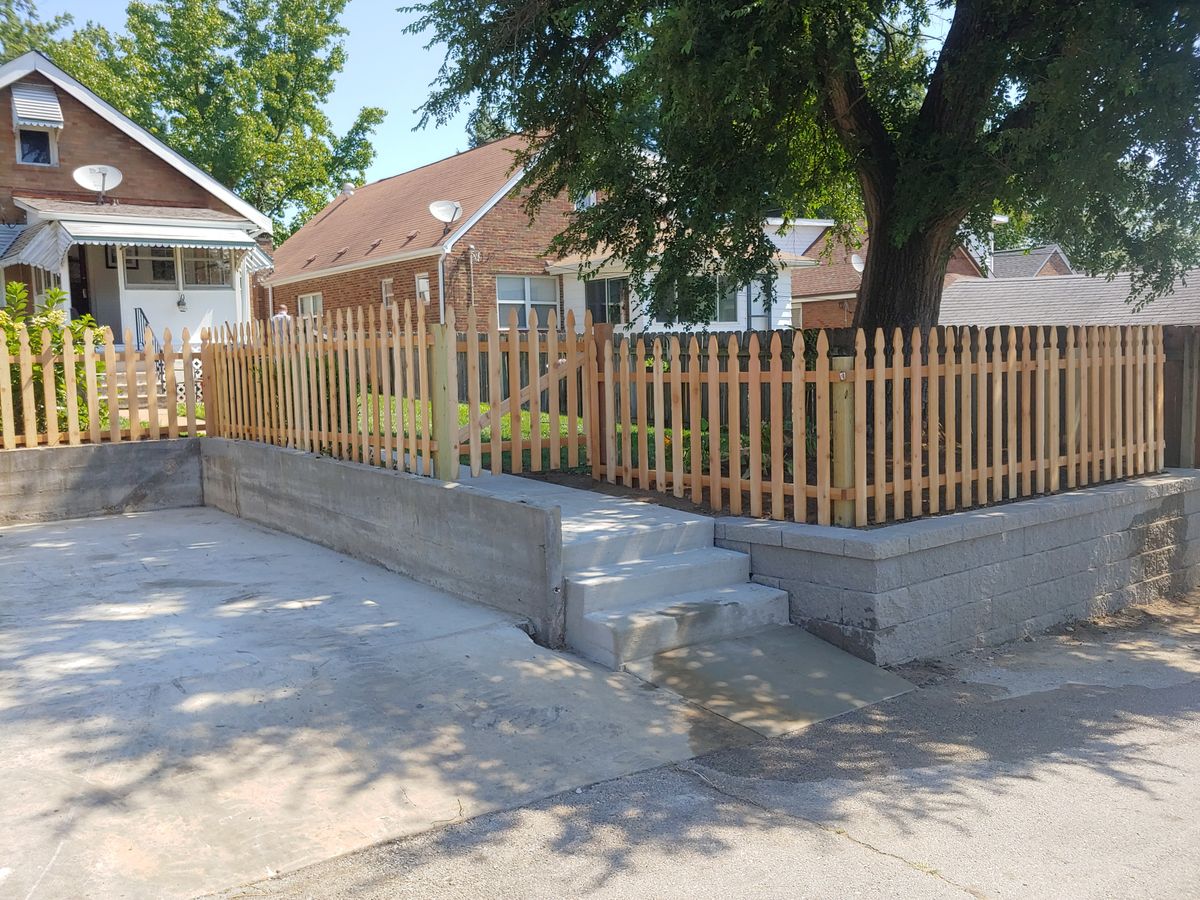 Retaining Wall Construction for VQ Land & Stone in St. Louis, MO