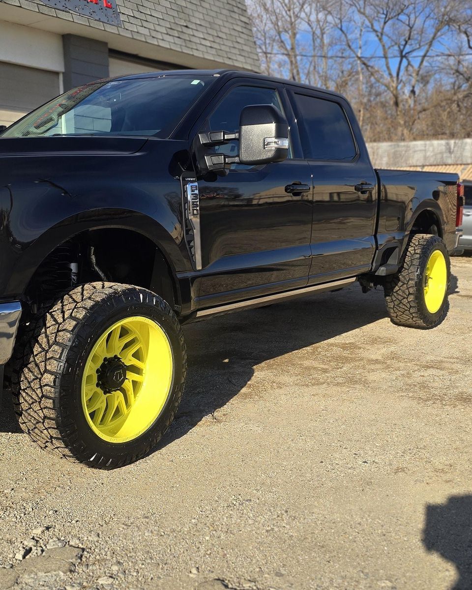 Full Detail Service for Luxury Auto Detail in Peoria, IL