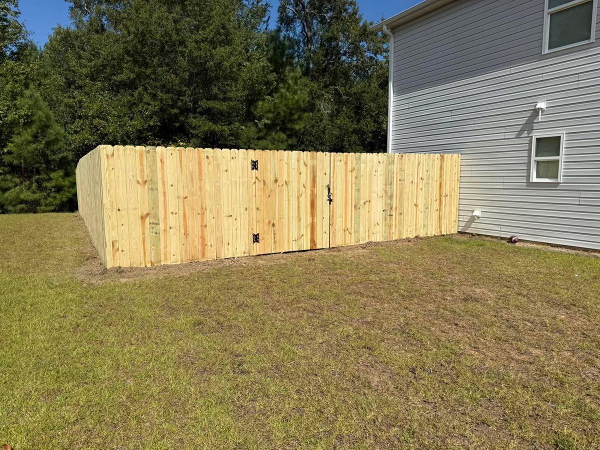 Wood Privacy for 4 In The Fire Fencing LLC in Darlington, SC