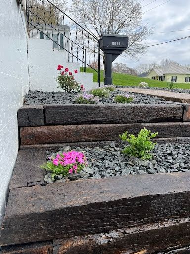 Garden Bed Installations for Hawes Design & Build in Hannibal, MO