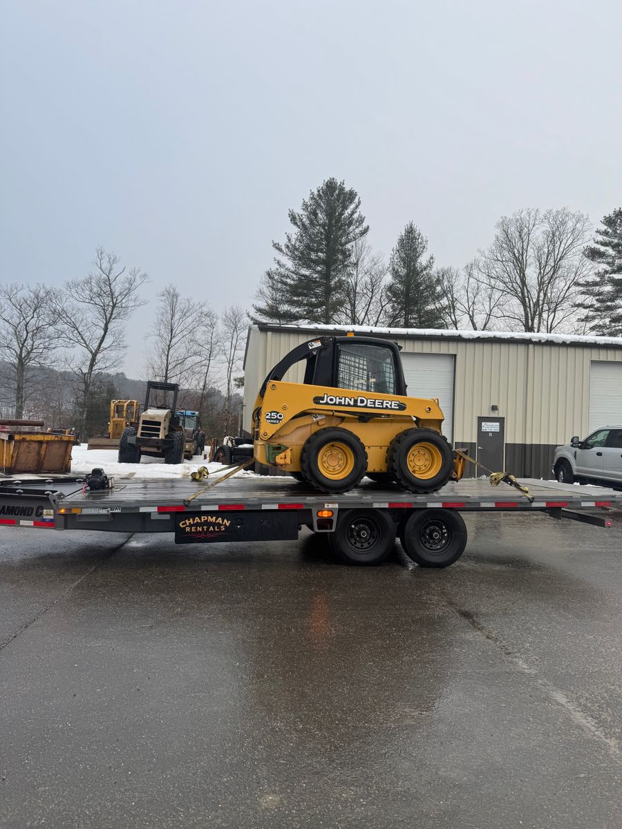 Deckover Trailer for Chapman Rentals in Ellington, CT