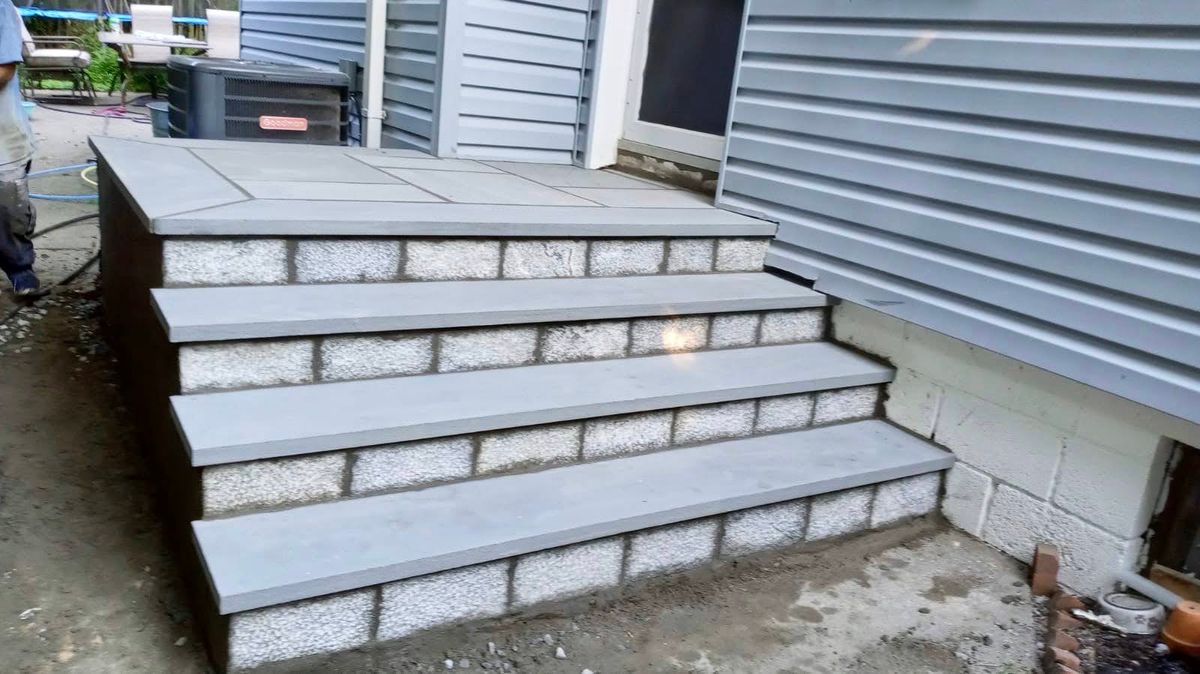 Patio Design & Construction for Zaldivar’s Lawn Care INC  in Peekskill, NY