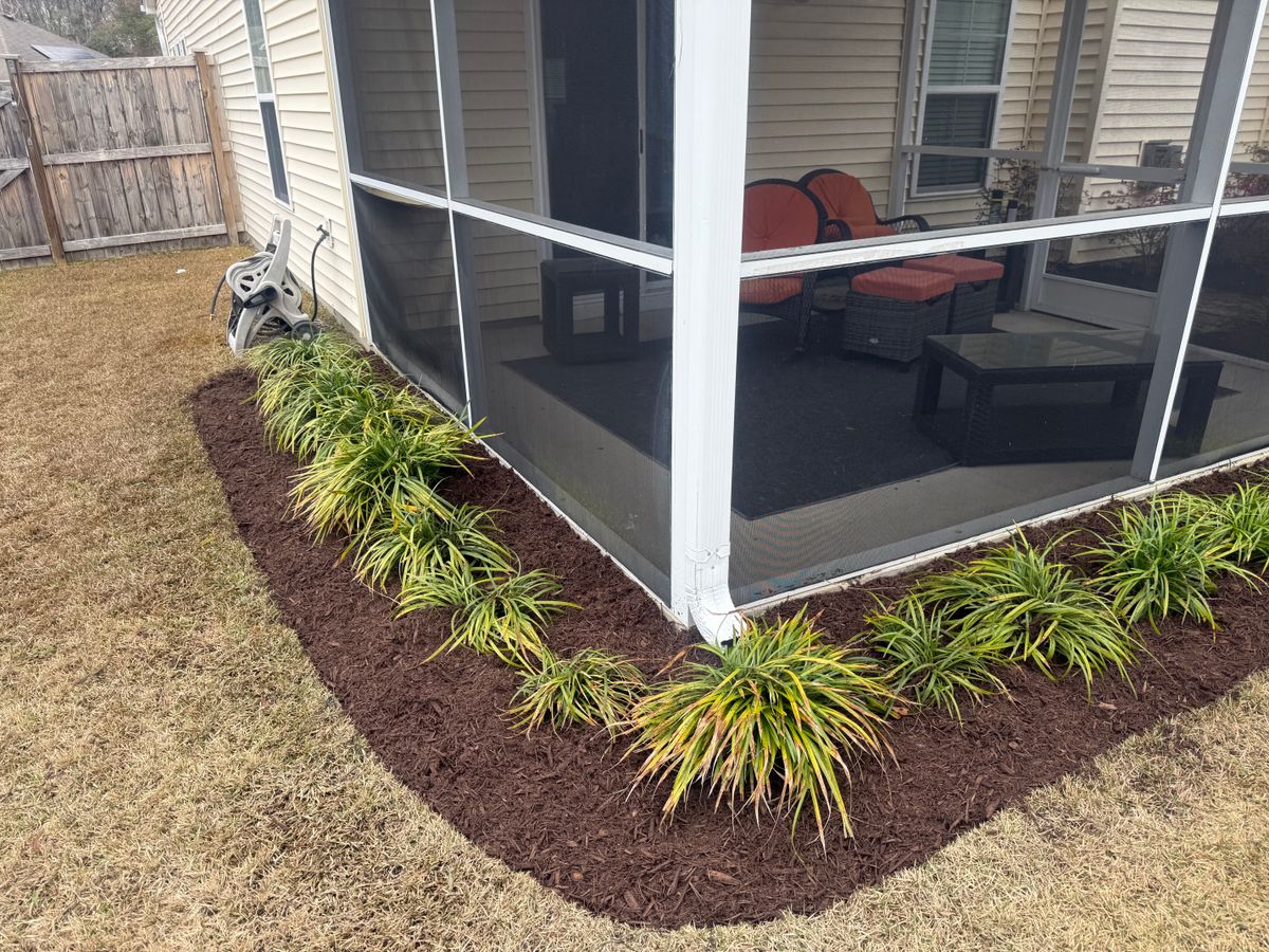 Mulching for Wide Open Greenscapes in Goose Creek, SC