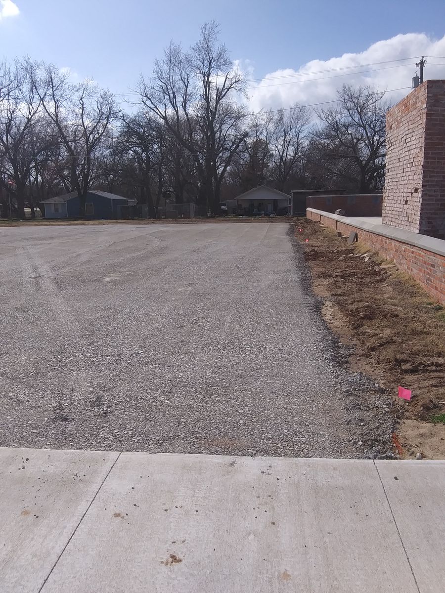 Roads & Driveways for McCormick Dozer Service in Bristow, OK