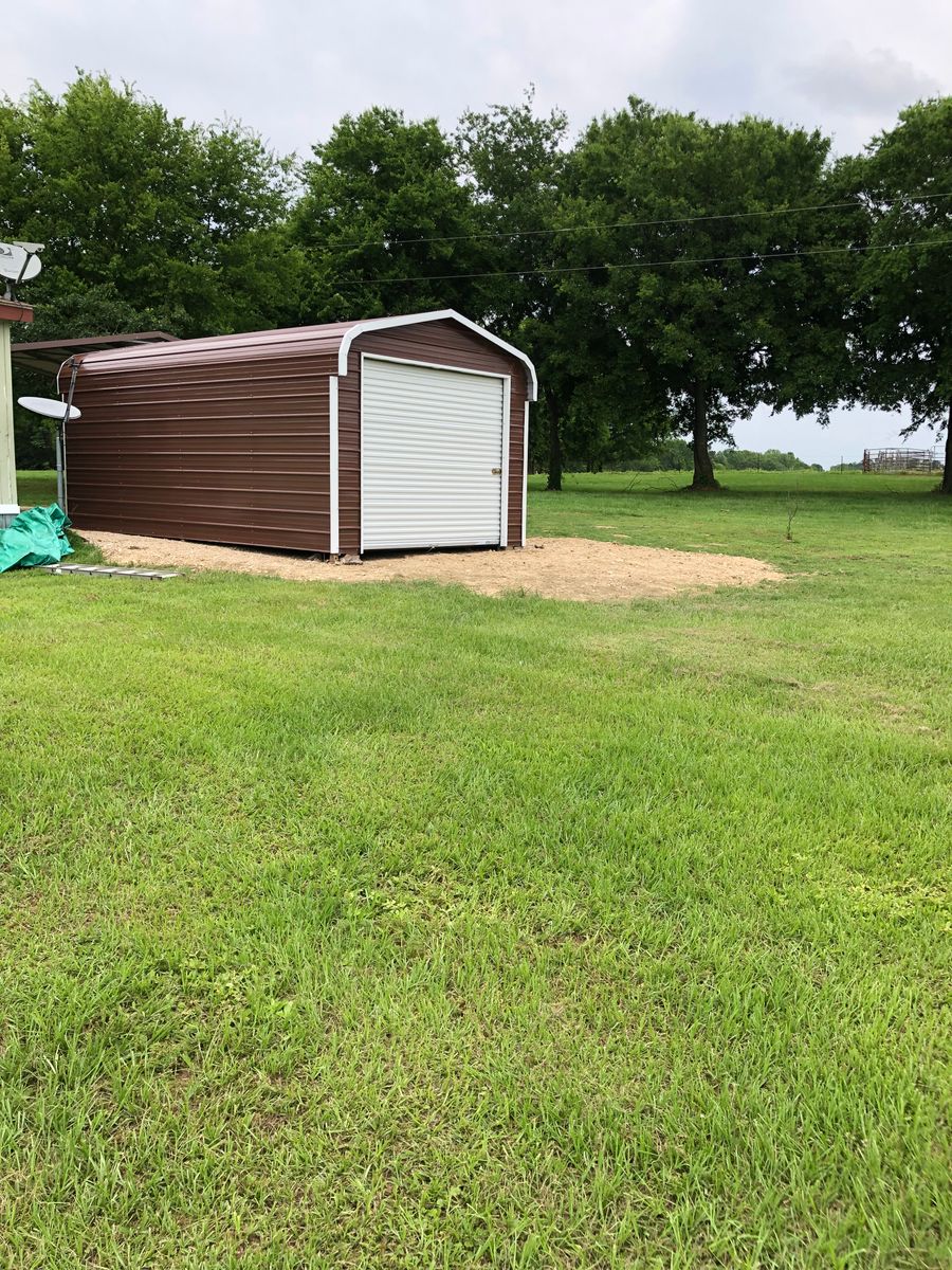 Custom Metal Building Construction for PineyWoods Buildings LLC in Nacogdoches, TX