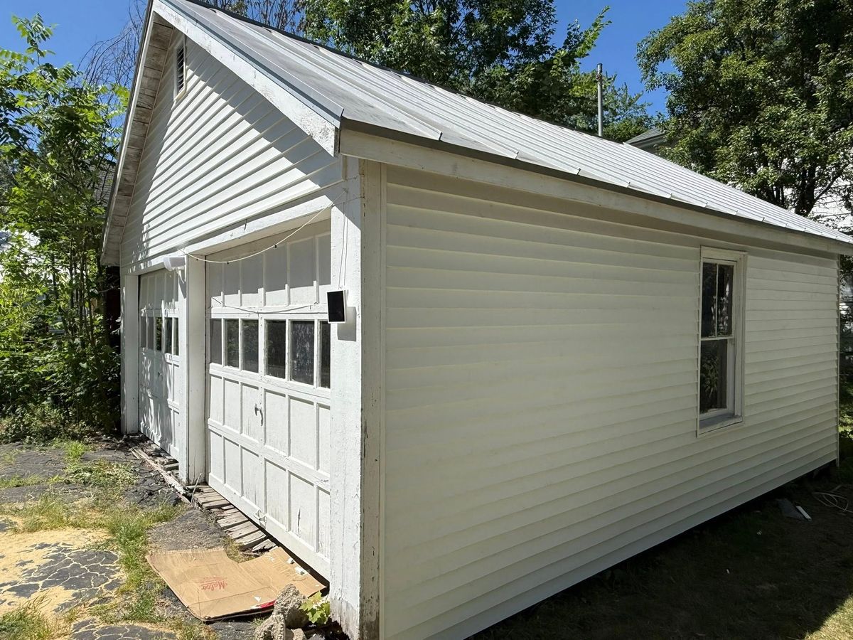 Garage Construction for Maine Roofing and Siding in Richmond, ME