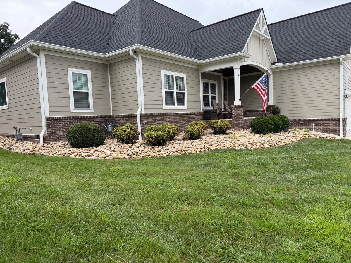 Landscaping for Quartz Creek in Claremont, NC