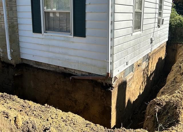 Foundation Repairs for Chicago Waterproofing & Construction in Evanston, IL