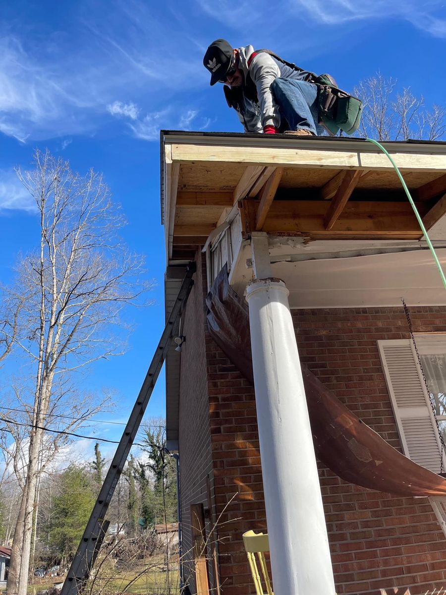 Re-Roofing for RJ Roofing in Brevard, NC
