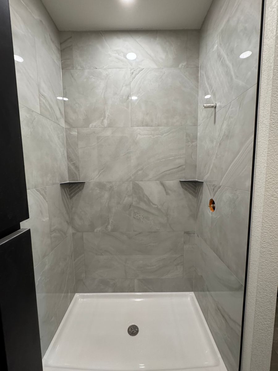 Bathroom Tiling for Dakota Tile & Stone in Belle Fourche, SD