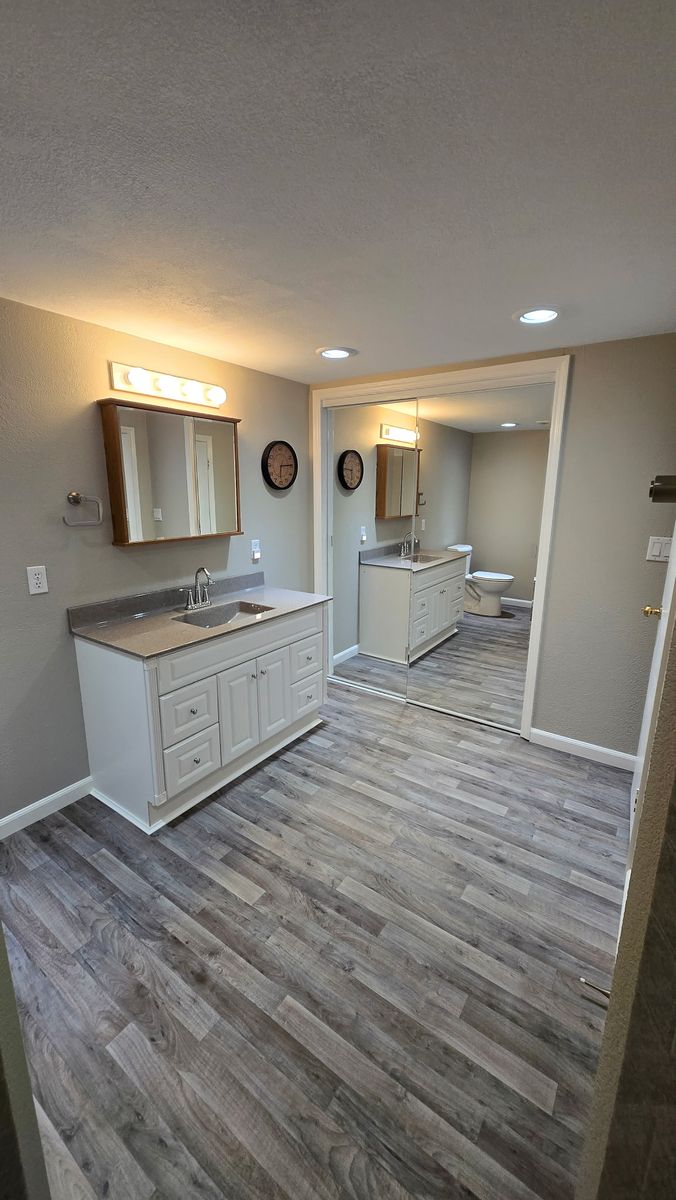 Flooring for Camo Specialty Construction LLC in O'Neill, NE