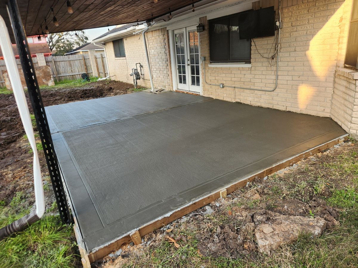 Concrete Installation for Right Choice Landscaping LLC in Houston, TX