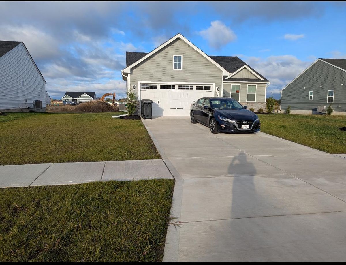 Driveway tear out and replacement for Concrete Pros, LLC in Lorain, OH