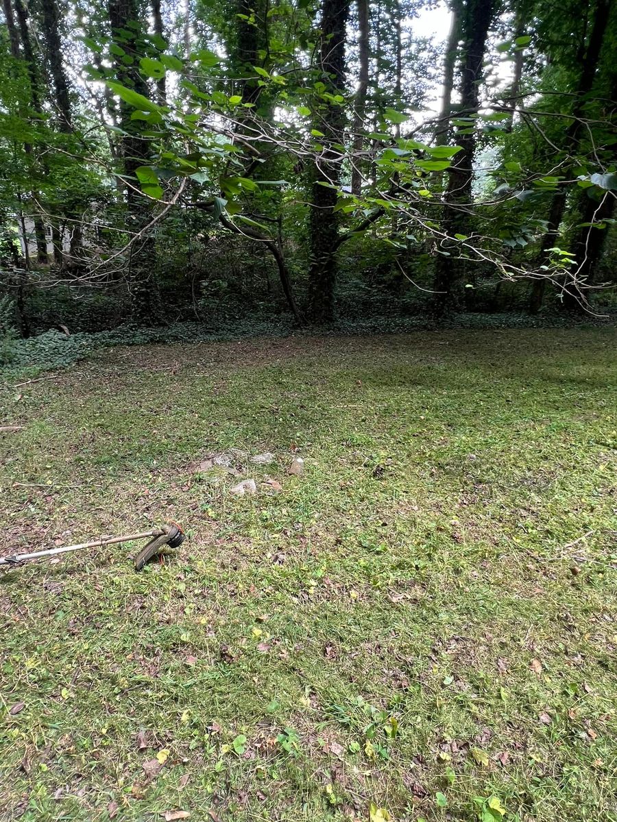 Mowing for Williams Brothers Landscaping & Construction in Atlanta, GA