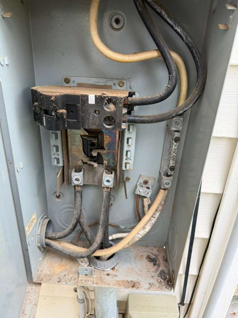 Electrical Repairs for Li Electric of TN in Columbia, TN