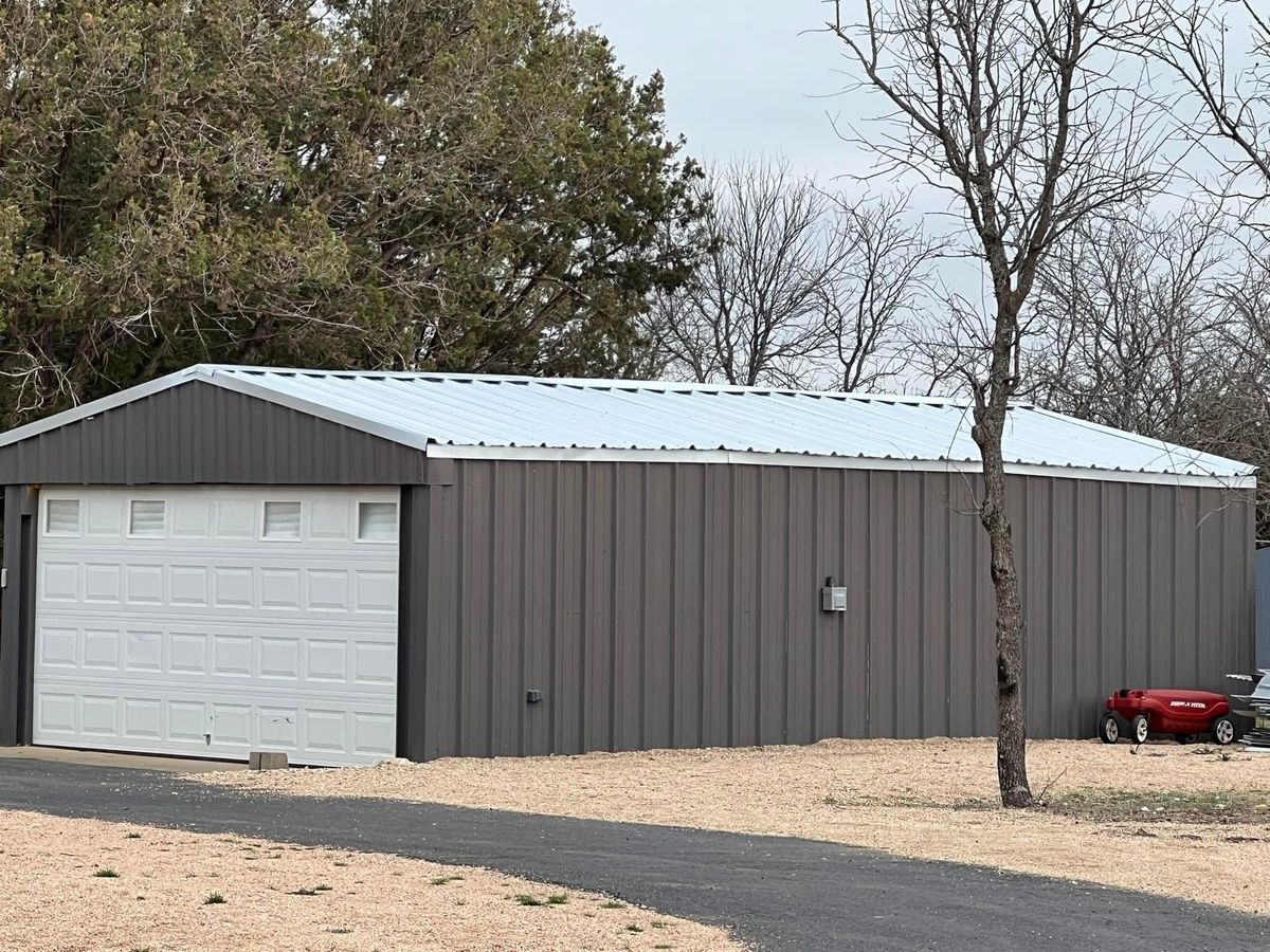 Concrete for Rigo’s Roofing in Eastland, Texas