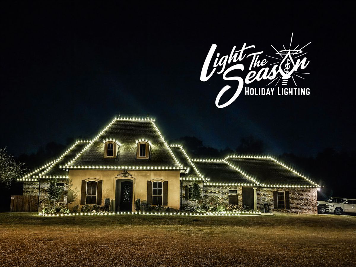 Fascia and Rooflines for Light the Season in Lafayette Parish,  LA