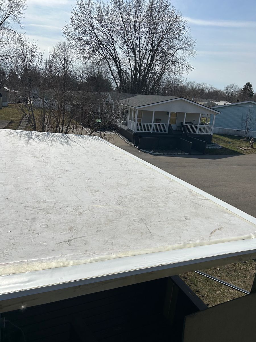 Flat Roof Systems for Rucker Roofing, LLC in Dayton, OH